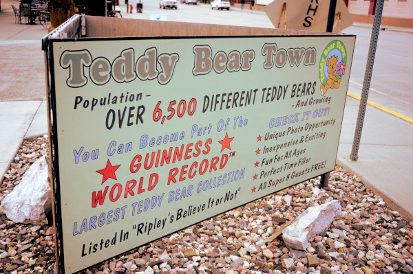 sign at teddy bear town