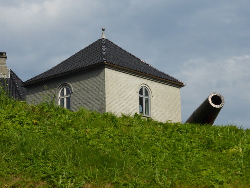 Rosenkrantz Tower and Guns
