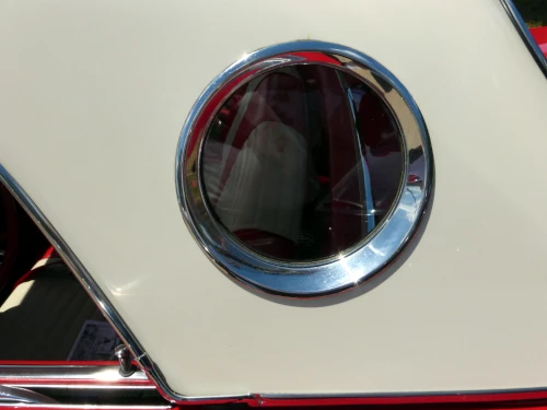 Thunderbird Porthole Window