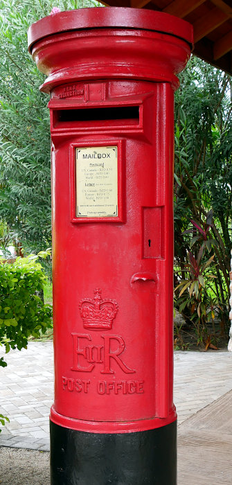 [Mailbox at Cruise Port (notice it is British, as was Belize)]